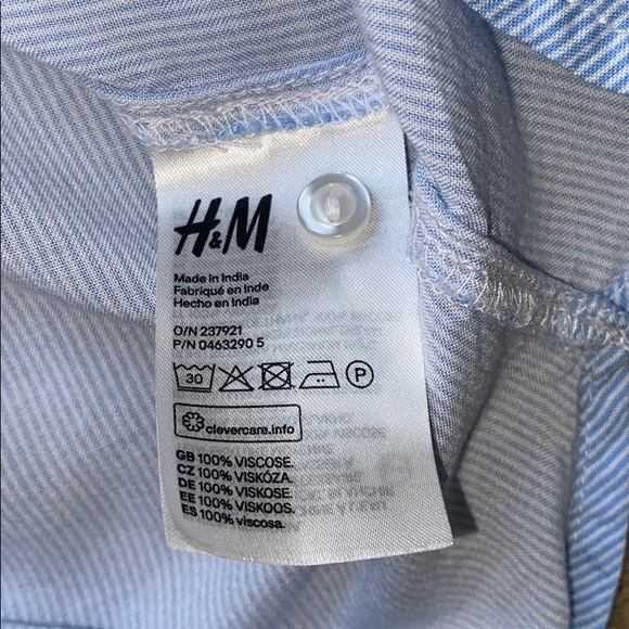 H&M Divided Blue Striped Button Up Top - Picture 3 of 4